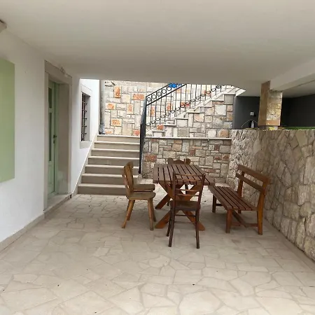 House With Amazing Infinity Pool And Fantastic Landscape Vila *